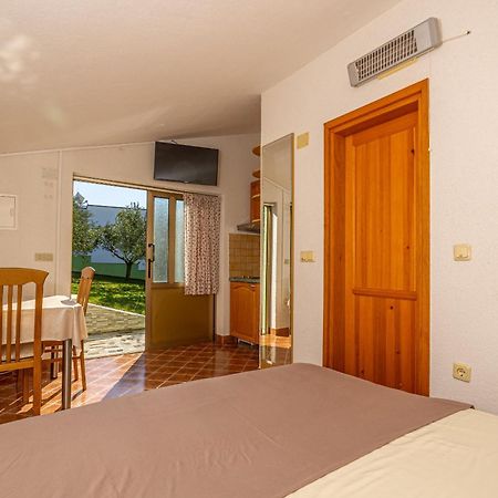 Apartments Francoise Crikvenica Ngoại thất bức ảnh