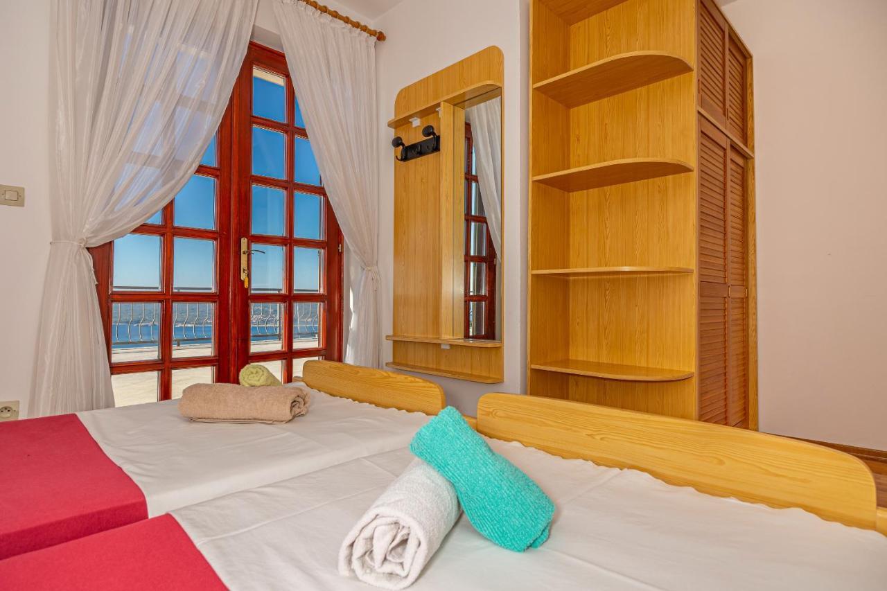 Apartments Francoise Crikvenica Ngoại thất bức ảnh