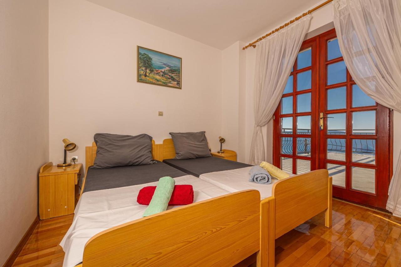 Apartments Francoise Crikvenica Ngoại thất bức ảnh