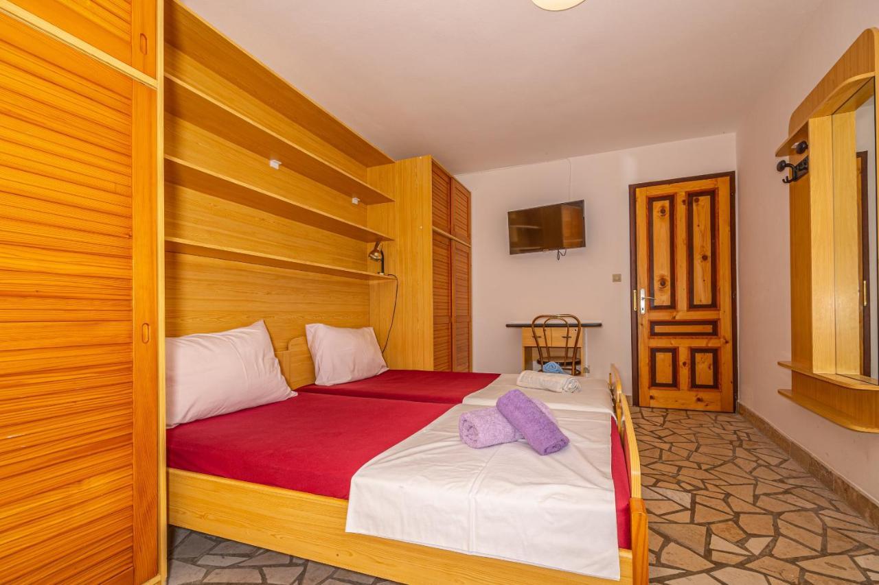 Apartments Francoise Crikvenica Ngoại thất bức ảnh