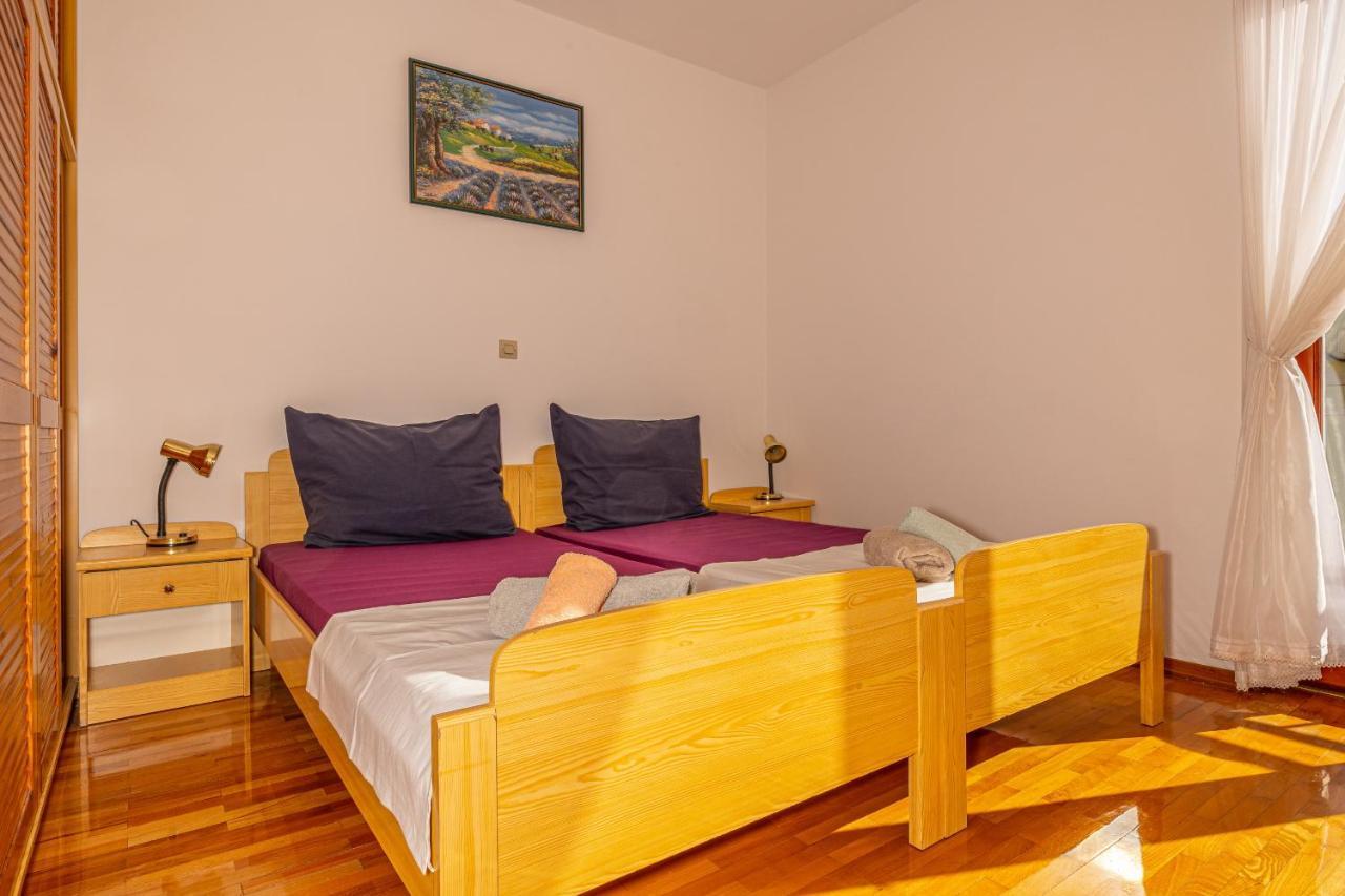 Apartments Francoise Crikvenica Ngoại thất bức ảnh