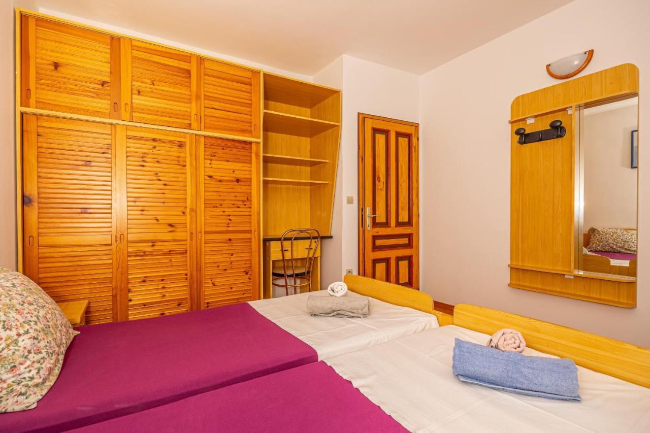 Apartments Francoise Crikvenica Ngoại thất bức ảnh