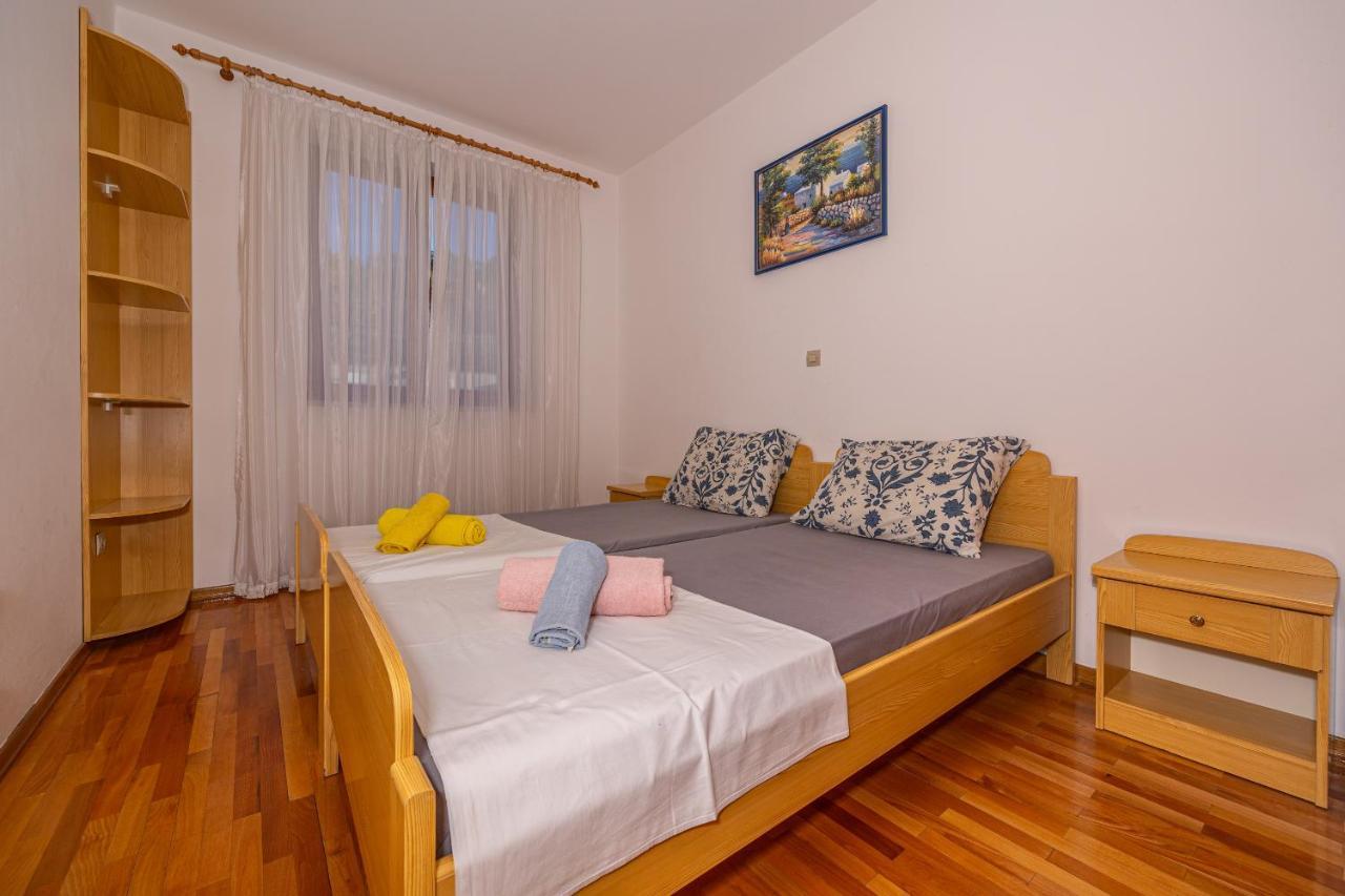 Apartments Francoise Crikvenica Ngoại thất bức ảnh